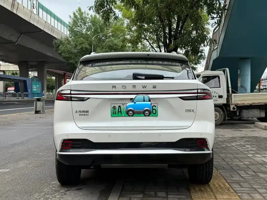 Roewe D5X DMH 2024 из CN, фото 7