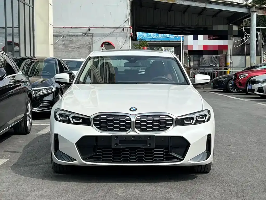 BMW 3 Series 2025 из CN, фото 9