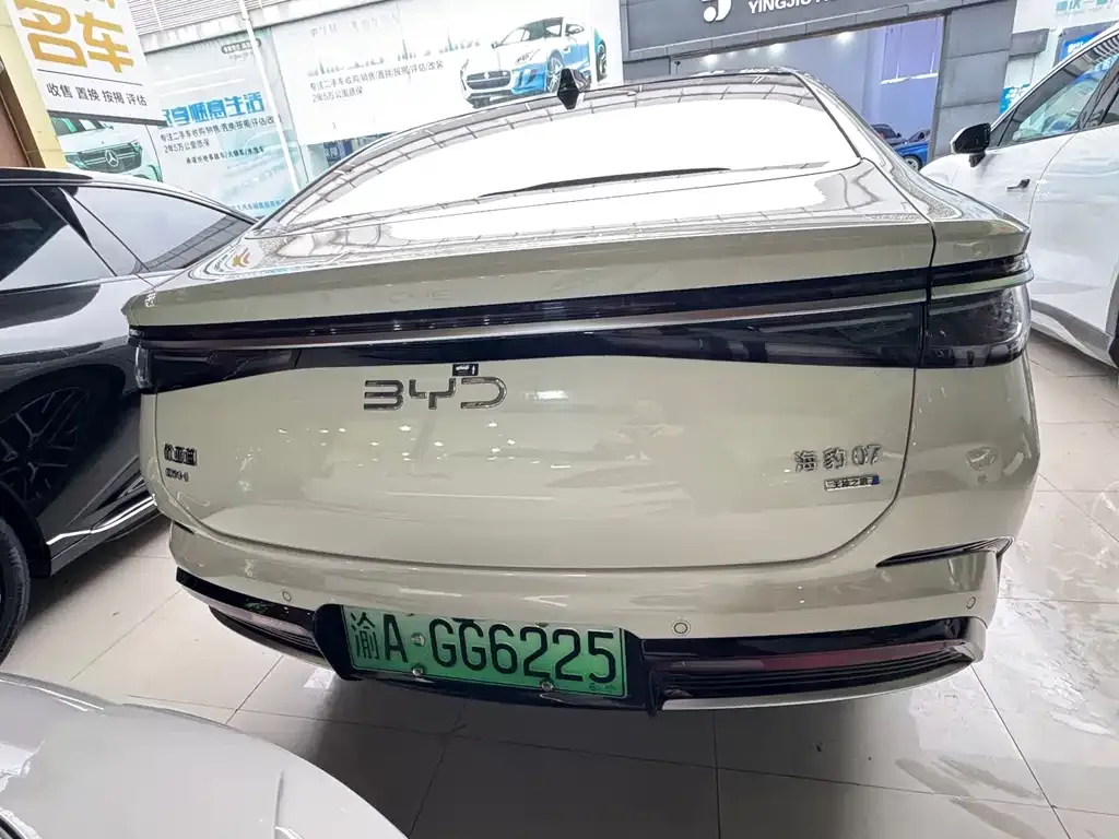 BYD Seal 07 DM-i — фото 2
