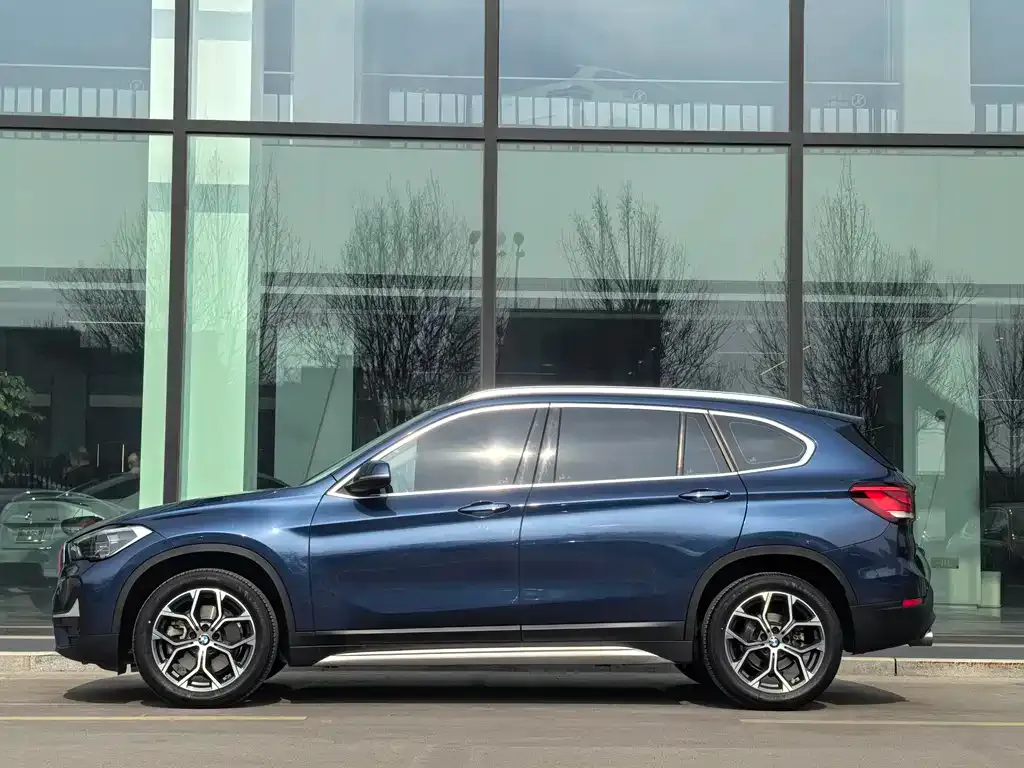 BMW X1 2022 из CN, фото 2