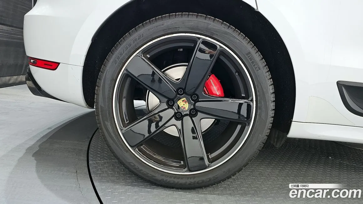 Porsche Macan 2021 из KR, фото 4