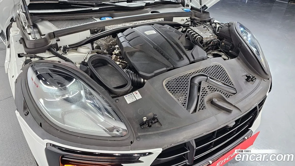 Porsche Macan 2021 из KR, фото 9