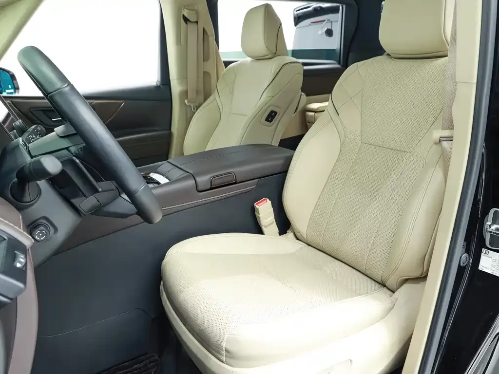 Toyota Vellfire 2024 из CN, фото 9