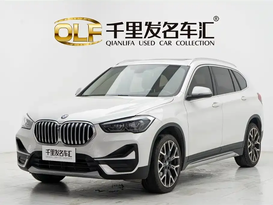 BMW X1 — фото 1