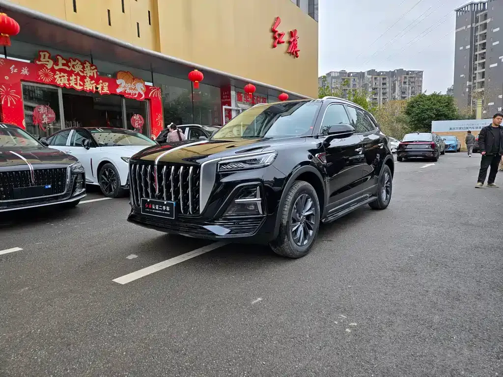 Hongqi HS5 — фото 1