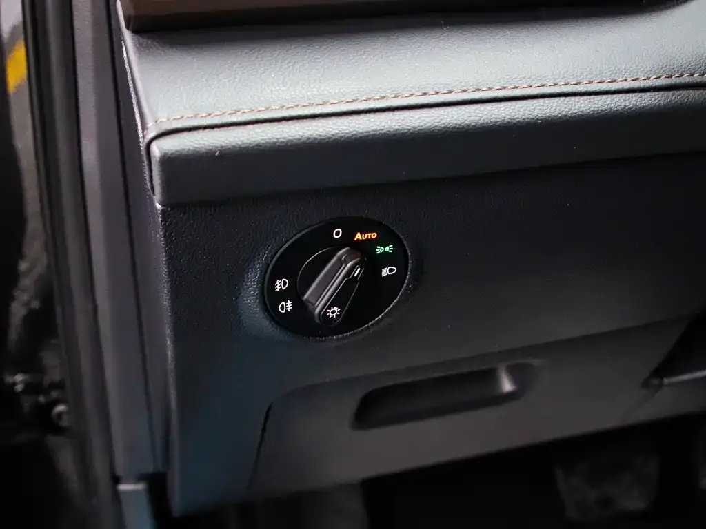 Volkswagen Tharu 2022 из CN, фото 2