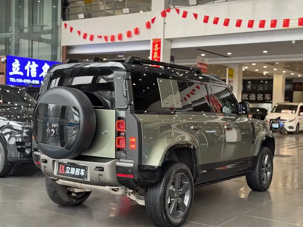 Land Rover Defender 2022 из CN, фото 2