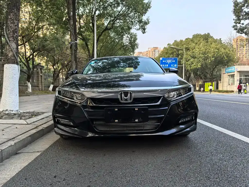 Honda Accord 2021 из CN, фото 10