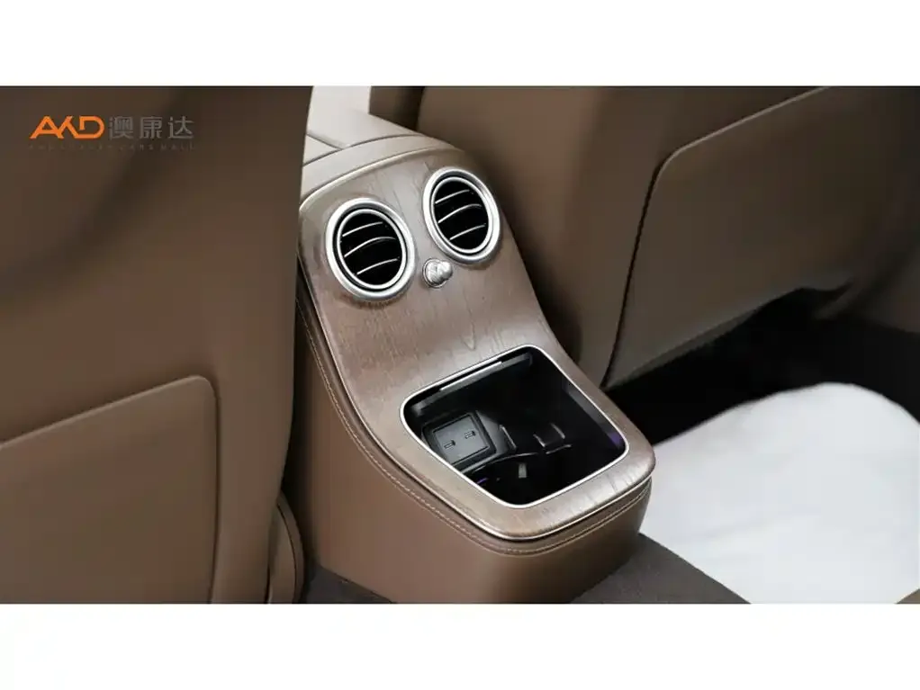 Mercedes-Benz E-Class 2023 из CN, фото 8