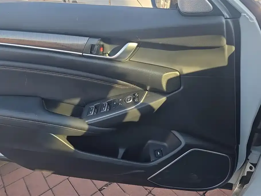 Honda Accord 2023 из CN, фото 6