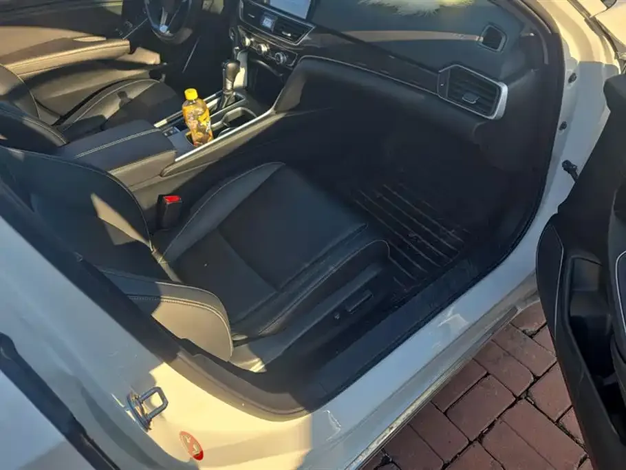 Honda Accord 2023 из CN, фото 9
