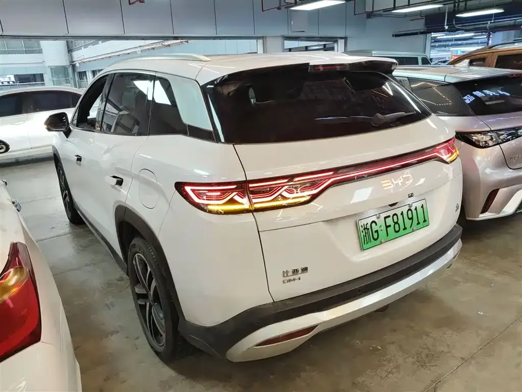 BYD L DM-i 2024 из CN, фото 5