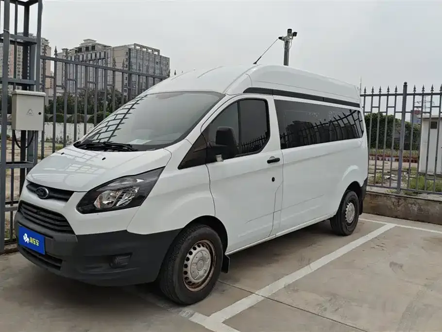 Ford Transit 2021 из CN, фото 1