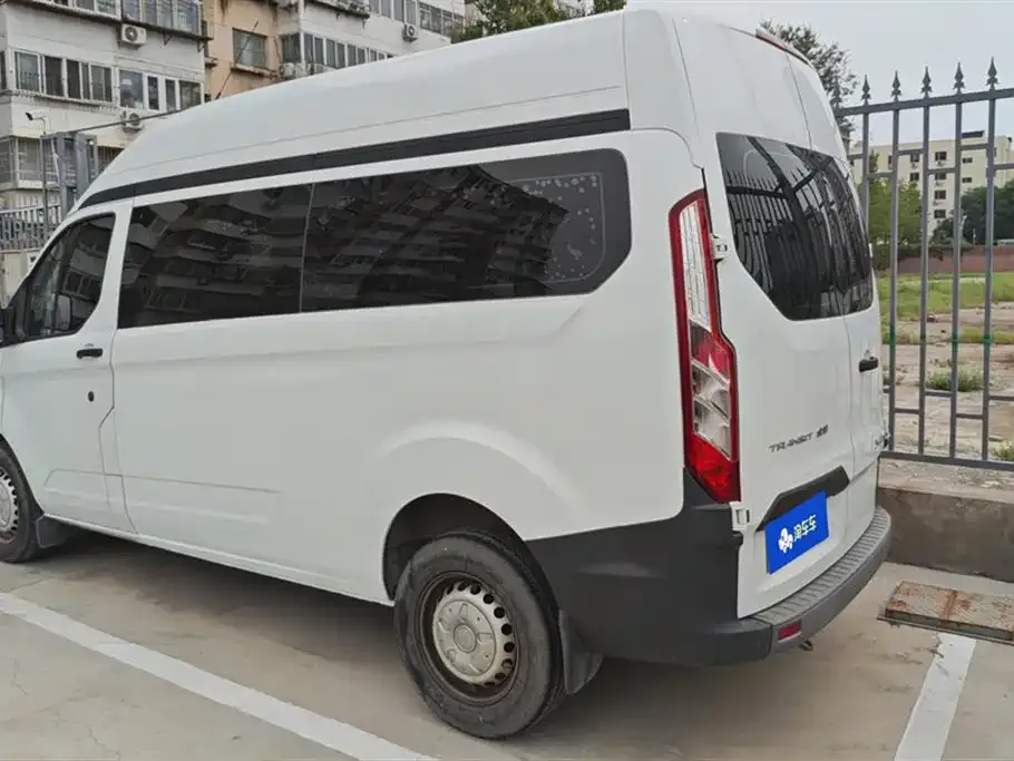 Ford Transit 2021 из CN, фото 8