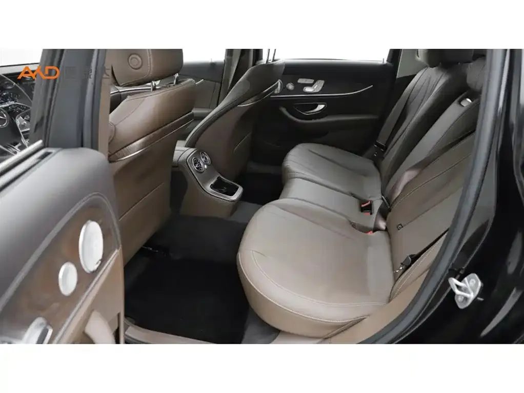 Mercedes-Benz E-Class 2023 из CN, фото 2