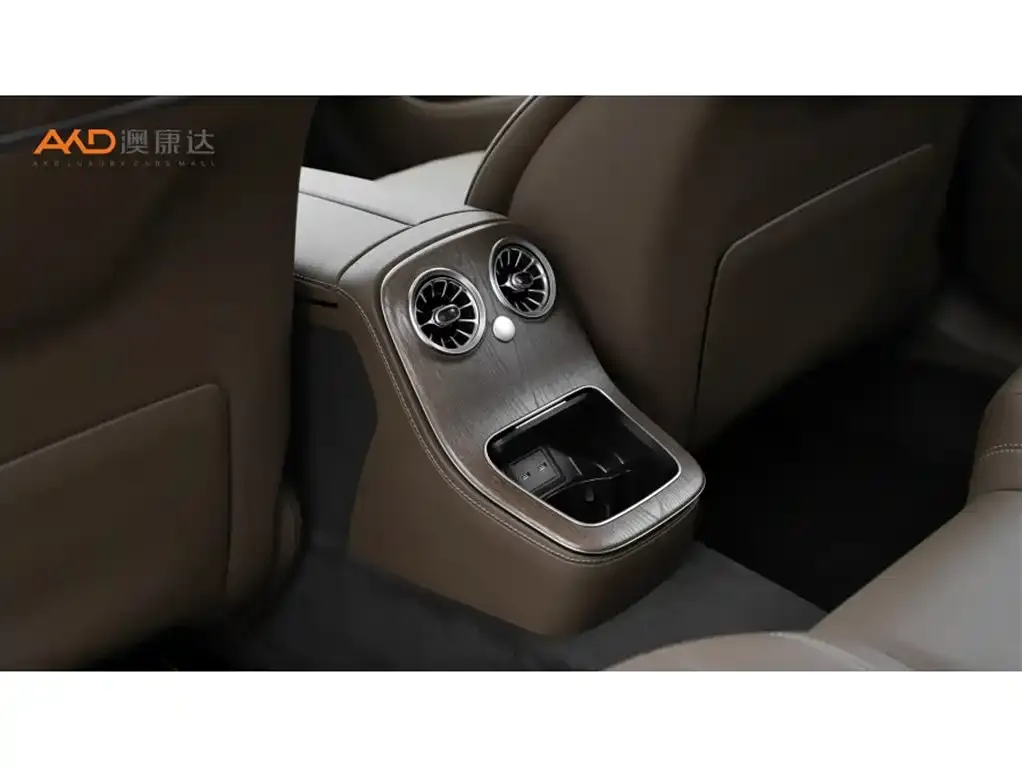 Mercedes-Benz E-Class 2023 из CN, фото 7