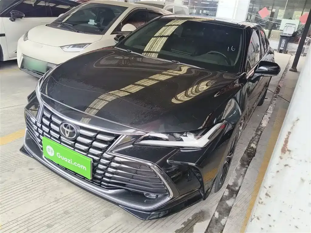 Toyota Avalon 2023 из CN, фото 8