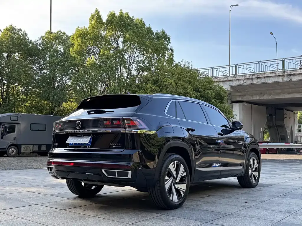 Volkswagen Teramont 2023 из CN, фото 7