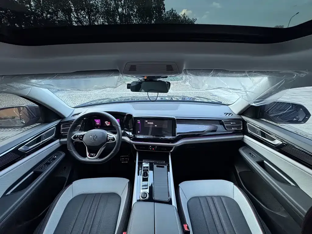 Volkswagen Teramont 2023 из CN, фото 2