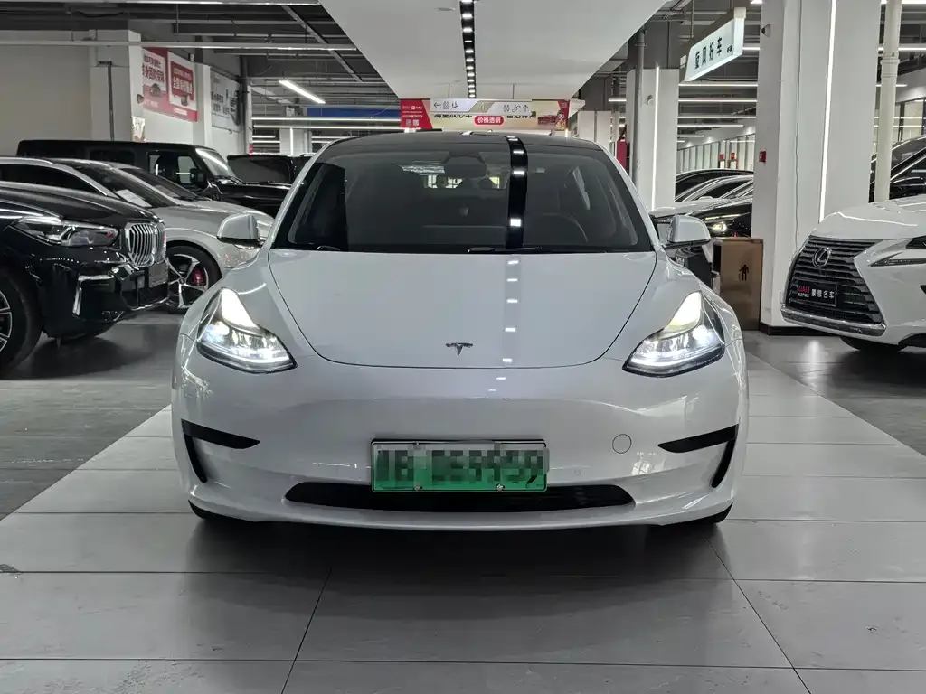 Tesla Model 3 2023 из CN, фото 9