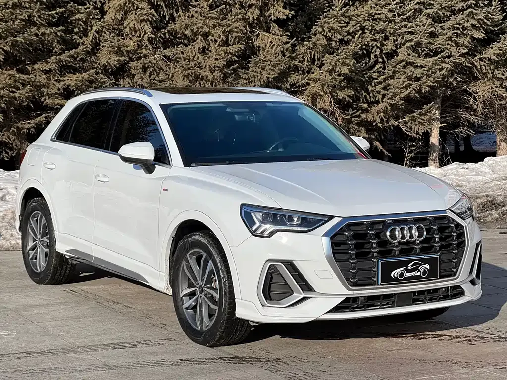 Audi Q3 2021 из CN, фото 8