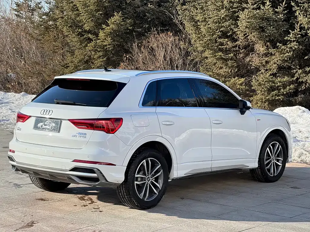 Audi Q3 2021 из CN, фото 9