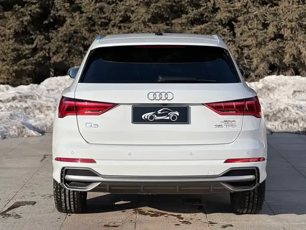 Audi Q3 2021 из CN, фото 6