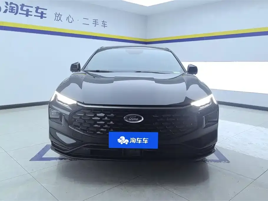 Ford Mondeo 2023 из CN, фото 4