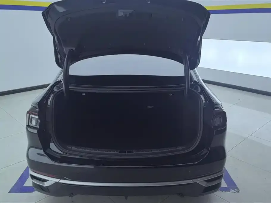 Ford Mondeo 2023 из CN, фото 10