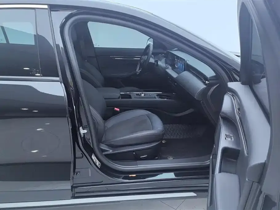 Ford Mondeo 2023 из CN, фото 8