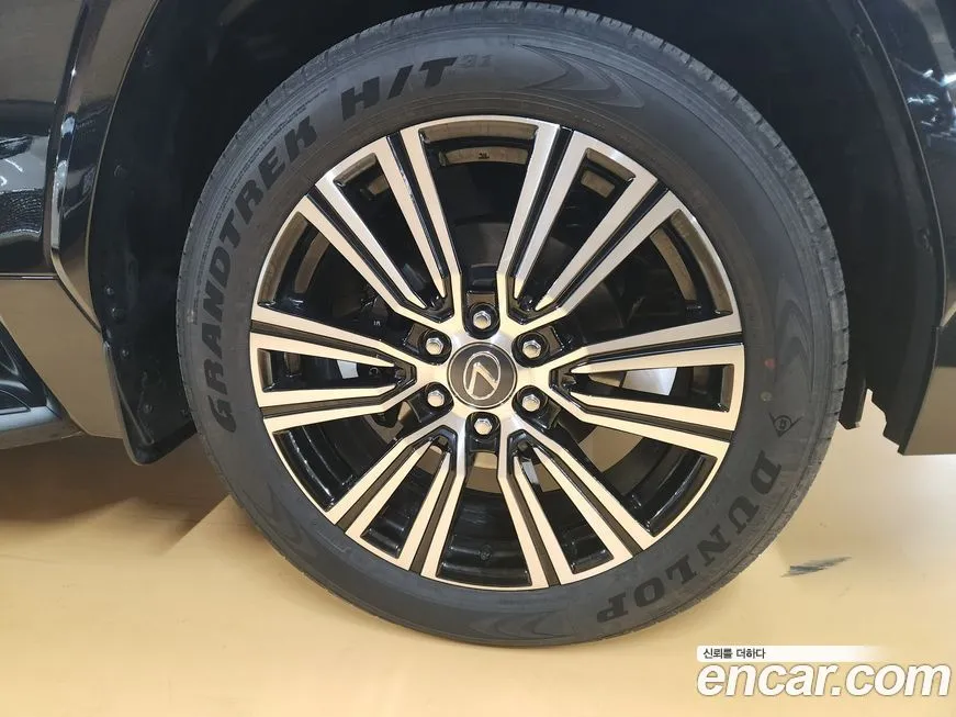 Lexus LX 2025 из KR, фото 2