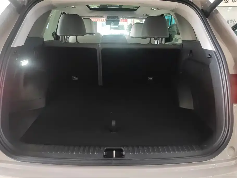 Geely Xingyue L 2023 из CN, фото 7