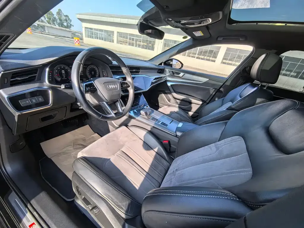 Audi A6L 2022 из CN, фото 7