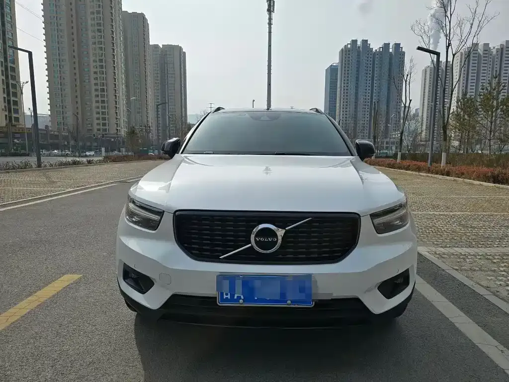Volvo XC40 2021 из CN, фото 5