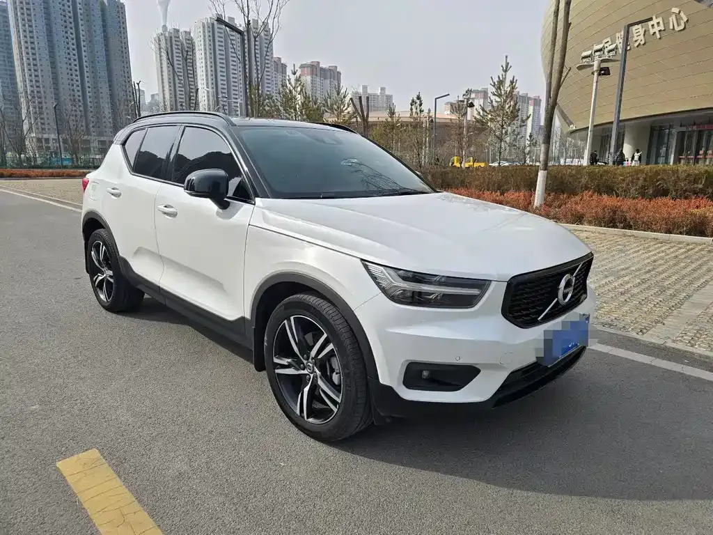 Volvo XC40 2021 из CN, фото 6
