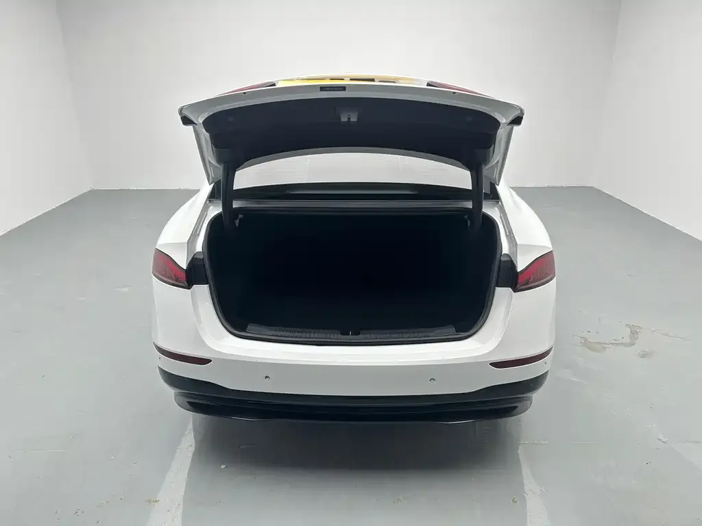 Roewe D7 2023 из CN, фото 10