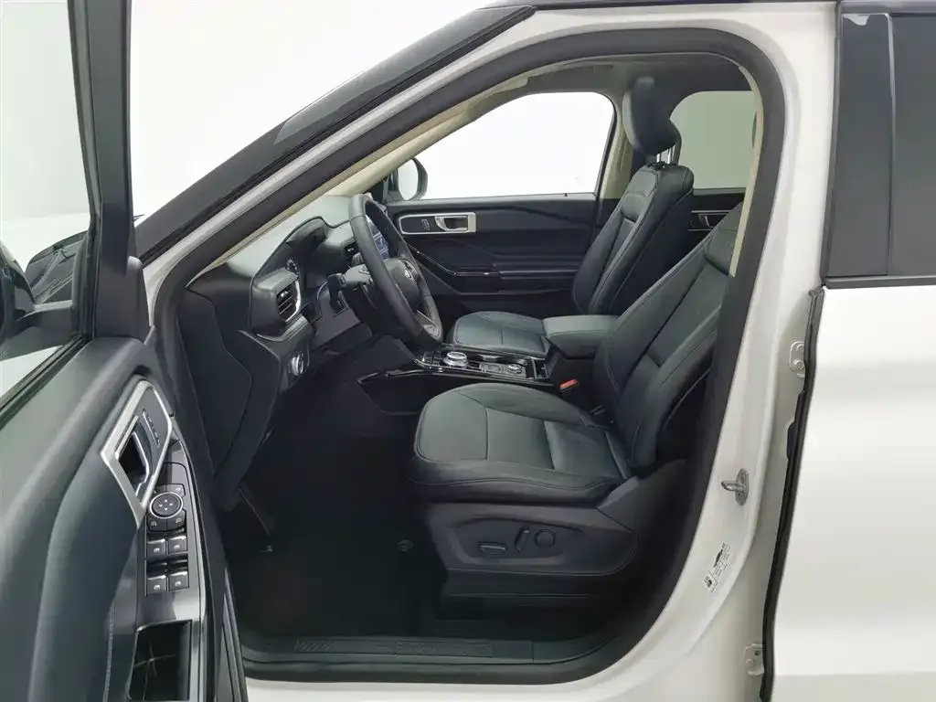 Ford Explorer 2021 из CN, фото 10