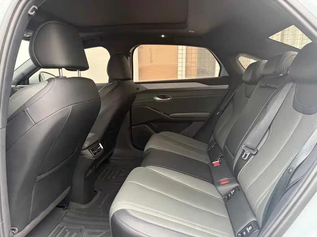 BYD Qin L 2025 из CN, фото 5