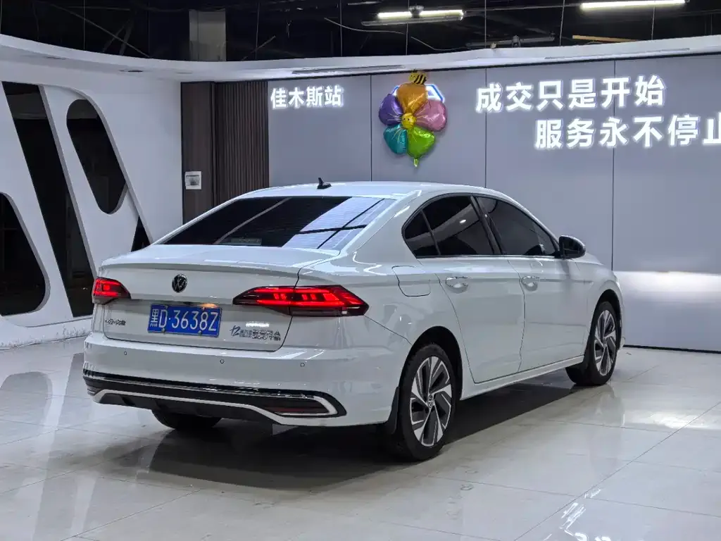 Volkswagen Bora 2023 из CN, фото 2