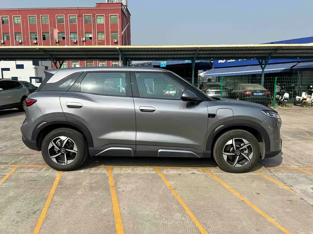 BYD Yuan UP 2025 из CN, фото 4