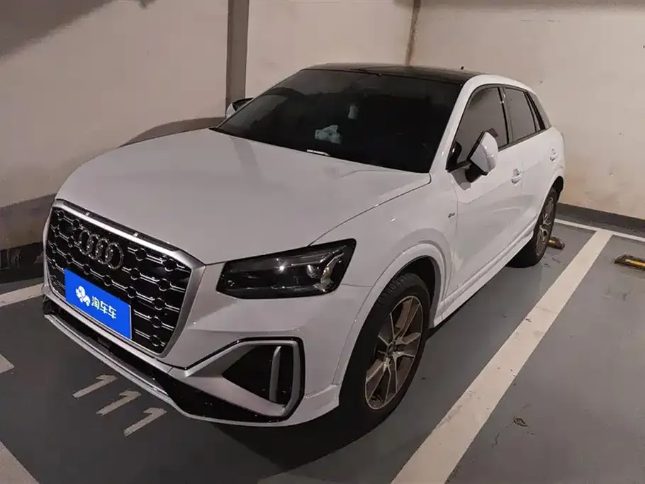 Audi Q2L 2022 из CN, фото 1