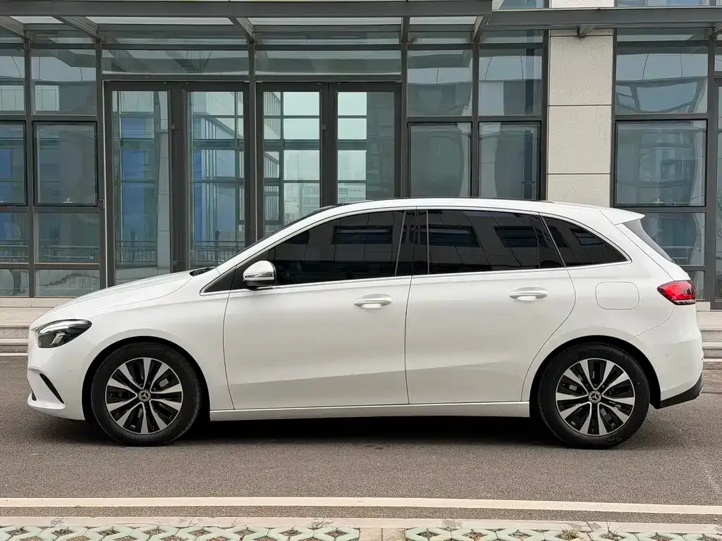 Mercedes-Benz B-Class 2022 из CN, фото 4