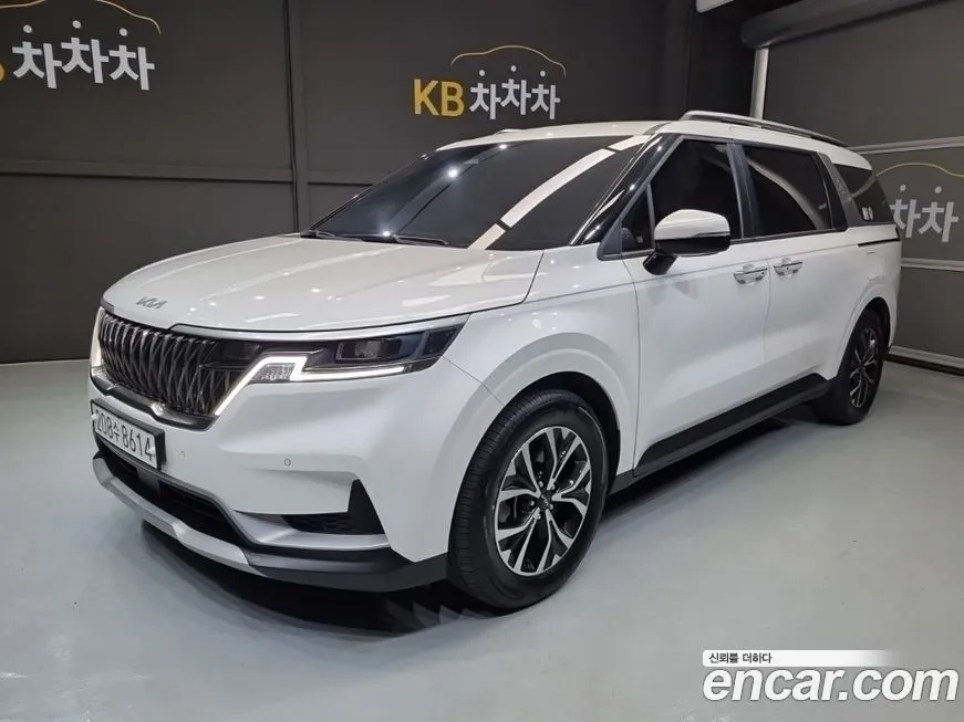 Kia Carnival 2023 из KR, фото 1