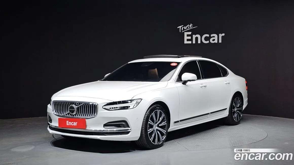 Volvo S90 — фото 1