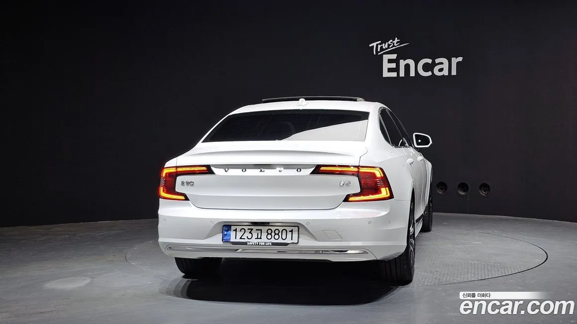 Volvo S90 — фото 2