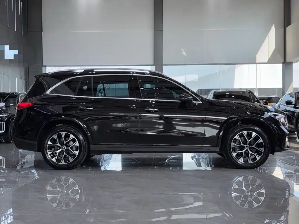 Mercedes-Benz GLC 2023 из CN, фото 6