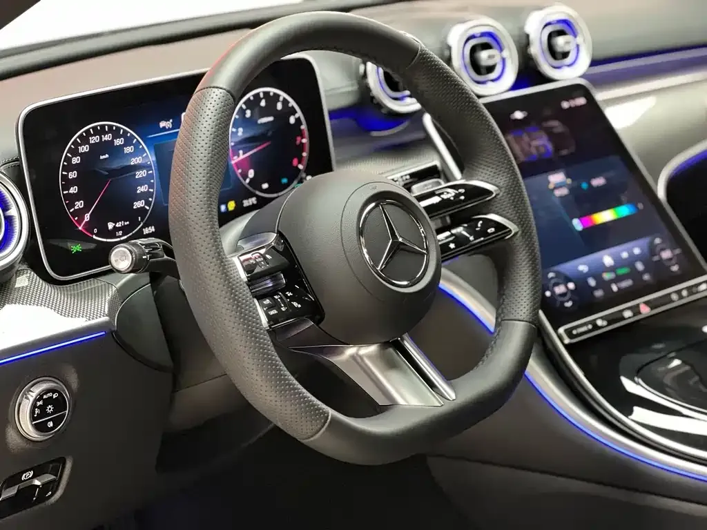 Mercedes-Benz C-Class 2025 из CN, фото 8