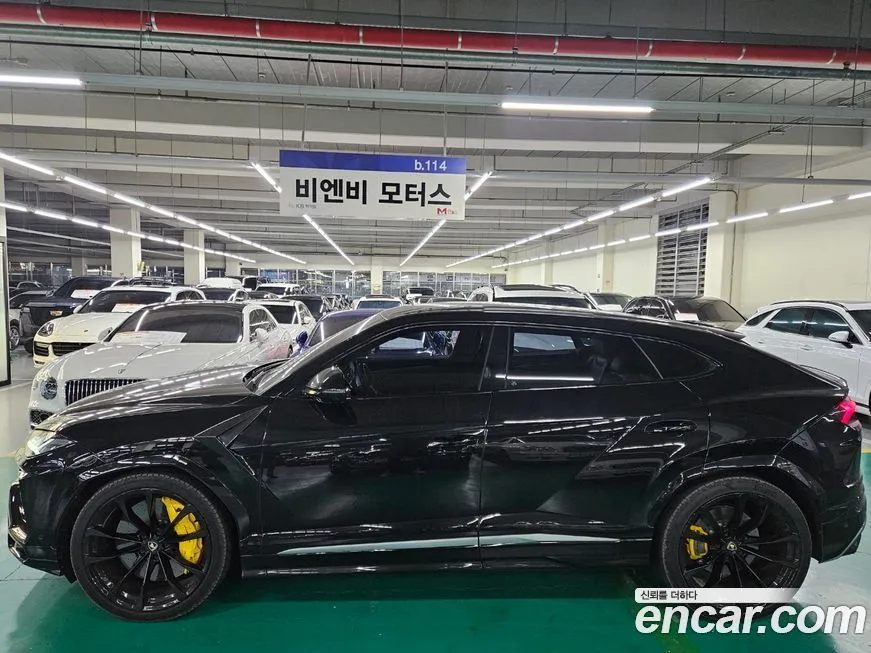 Lamborghini Urus 2021 из KR, фото 7