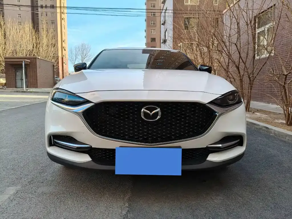 Mazda CX-4 2023 из CN, фото 9
