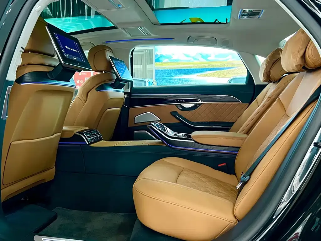 Audi A8 2025 из CN, фото 4
